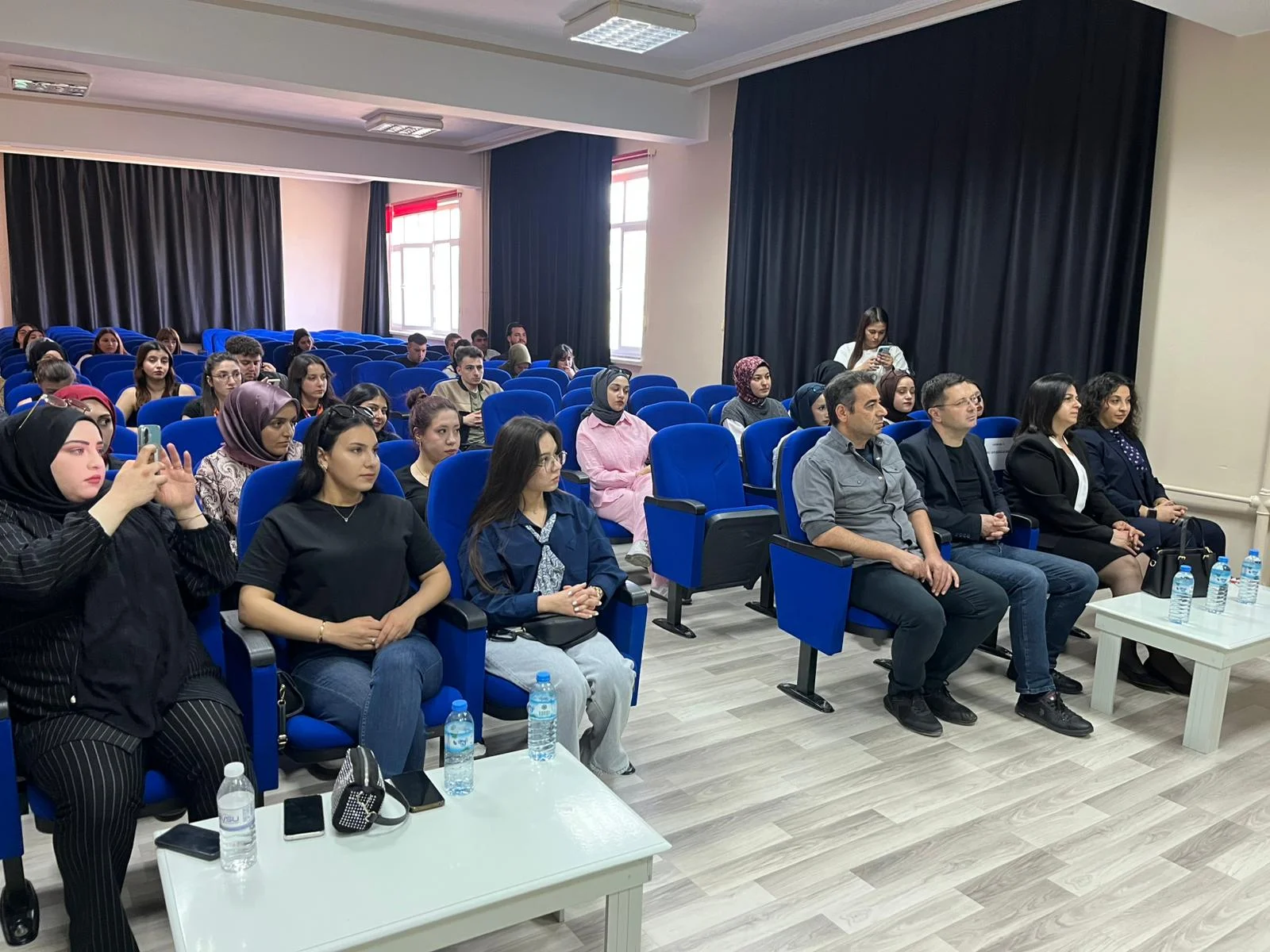 Akran Zorbalığı Konferansı